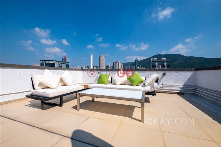 Nicely kept 3 bed on high floor with rooftop & parking | For Sale | Tung Shan Villa 東山別墅 Sales Listings