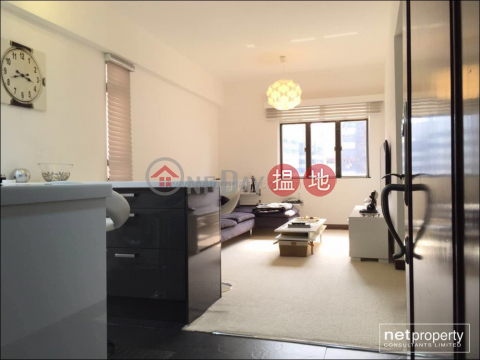 Beautiful and Bright 2 Bedroom Apartment in CW | 珠城大廈 Pearl City Mansion _0