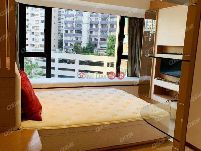 HK$ 46,000/ month | The Royal Court, Central District | The Royal Court | 2 bedroom Low Floor Flat for Rent