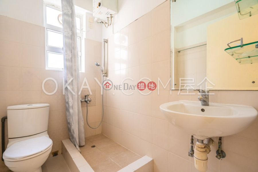 HK$ 36,000/ month, Kan Oke House | Wan Chai District Charming 3 bedroom with balcony | Rental