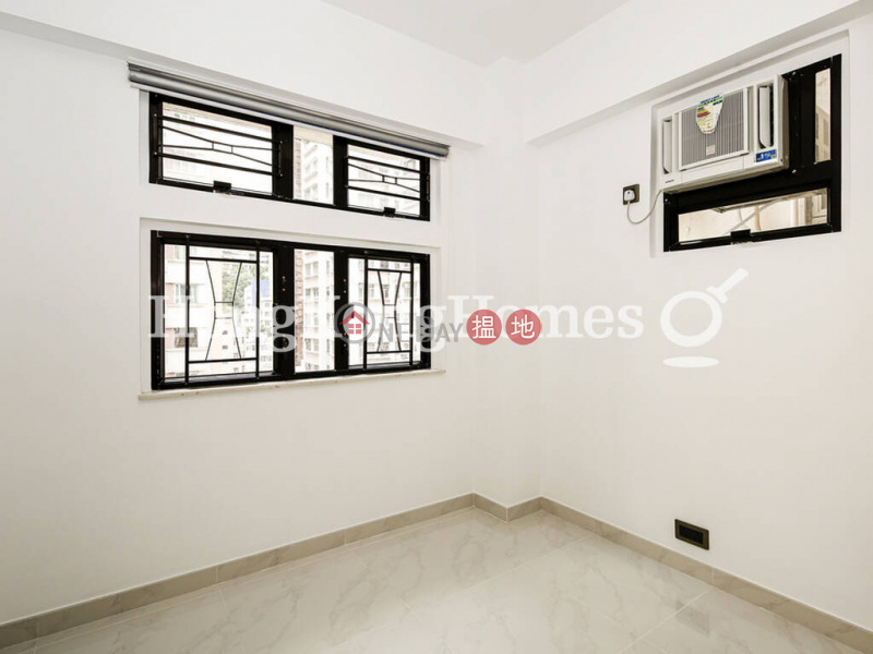 HK$ 23,000/ month, Newman House | Wan Chai District, 3 Bedroom Family Unit for Rent at Newman House
