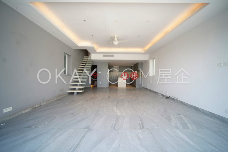 HK$ 19M Chuk Yeung Road Village House | Sai Kung | Nicely kept house with rooftop & balcony | For Sale