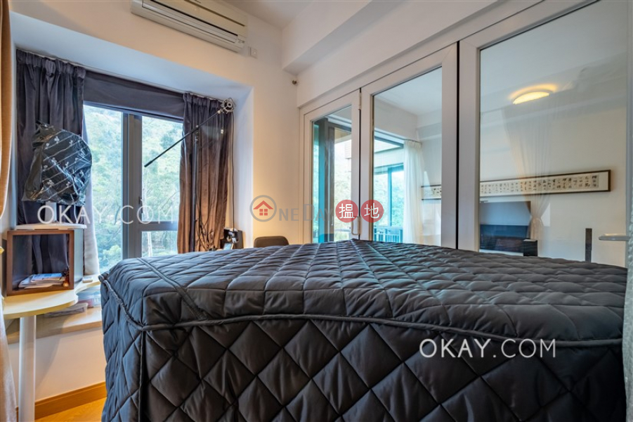 Elegant 2 bedroom with balcony | For Sale | Tower 5 Aria Kowloon Peak 峻弦 5座 Sales Listings