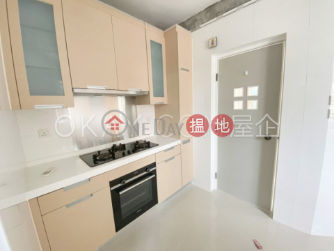 Stylish 3 bedroom on high floor with parking | Rental | Hillsborough Court 曉峰閣 _0