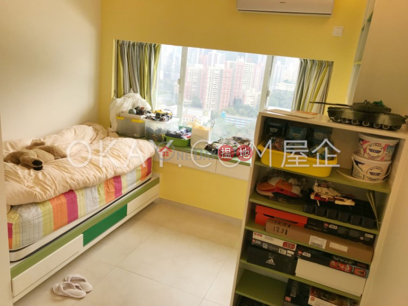 HK$ 73,000/ month, Beverly Hill | Wan Chai District Stylish 4 bedroom with balcony & parking | Rental