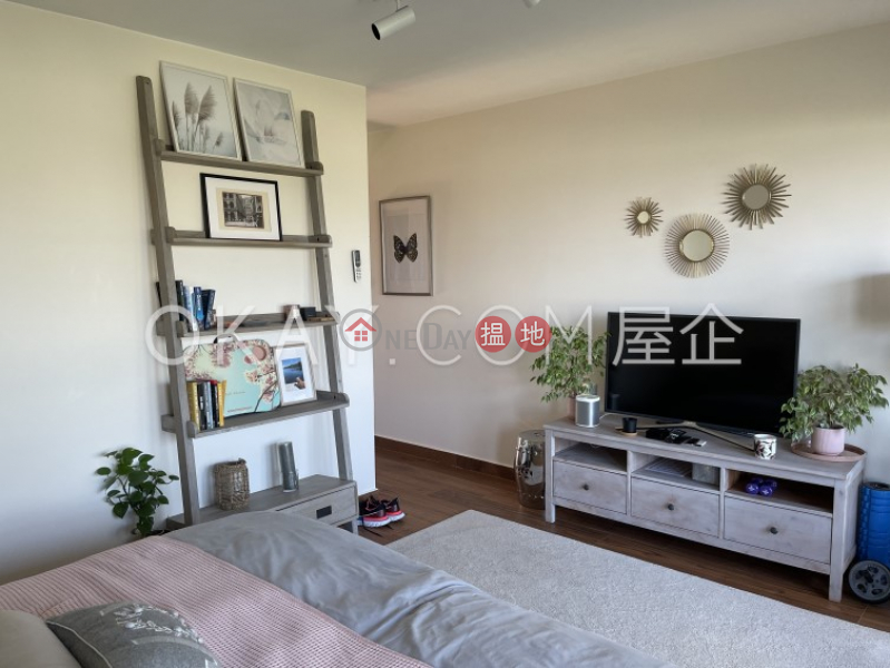 Elegant 3 bedroom with balcony & parking | For Sale | Clear Water Bay Apartments Block A 清水灣大廈A座 Sales Listings