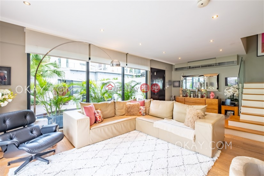 Gorgeous house with rooftop, balcony | For Sale | 91 Ha Yeung Village 下洋村91號 Sales Listings