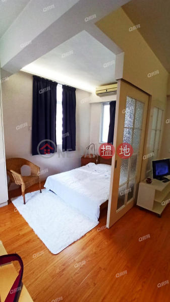 Property Search Hong Kong | OneDay | Residential Rental Listings Hay Wah Building BlockA | Mid Floor Flat for Rent