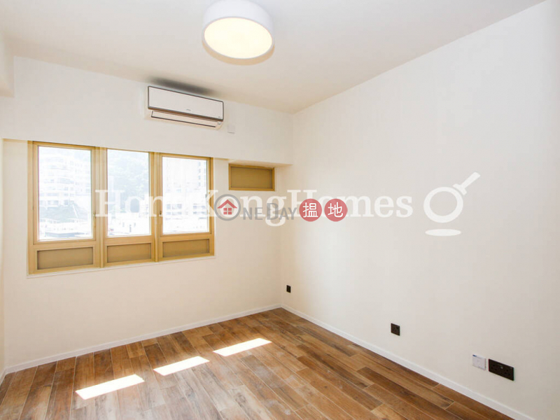 HK$ 92,000/ month | St. Joan Court, Central District | 3 Bedroom Family Unit for Rent at St. Joan Court