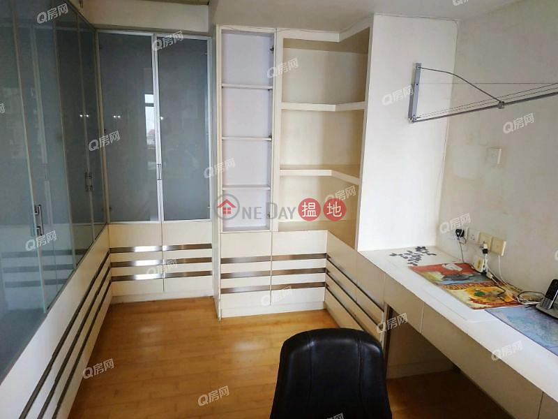 Realty Gardens | 2 bedroom Mid Floor Flat for Sale | 41 Conduit Road | Western District, Hong Kong Sales HK$ 28M