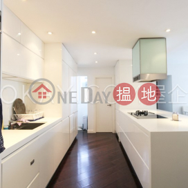 Efficient 3 bedroom with balcony | For Sale | Albron Court 豐樂閣 _0