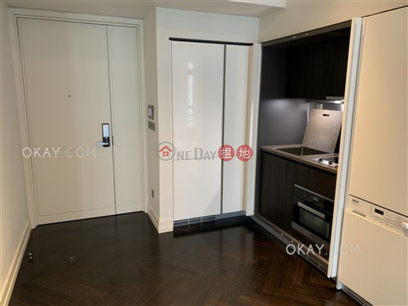 Charming 2 bedroom with balcony | Rental, 1 Castle Road | Western District Hong Kong | Rental HK$ 39,000/ month