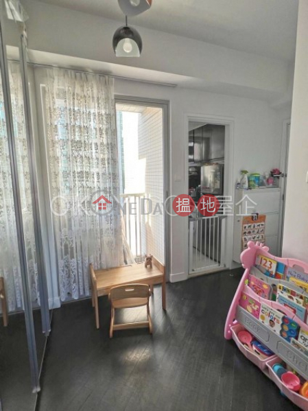 Practical 2 bedroom on high floor with balcony | For Sale 253-265 Queens Road Central | Western District | Hong Kong, Sales HK$ 9.8M
