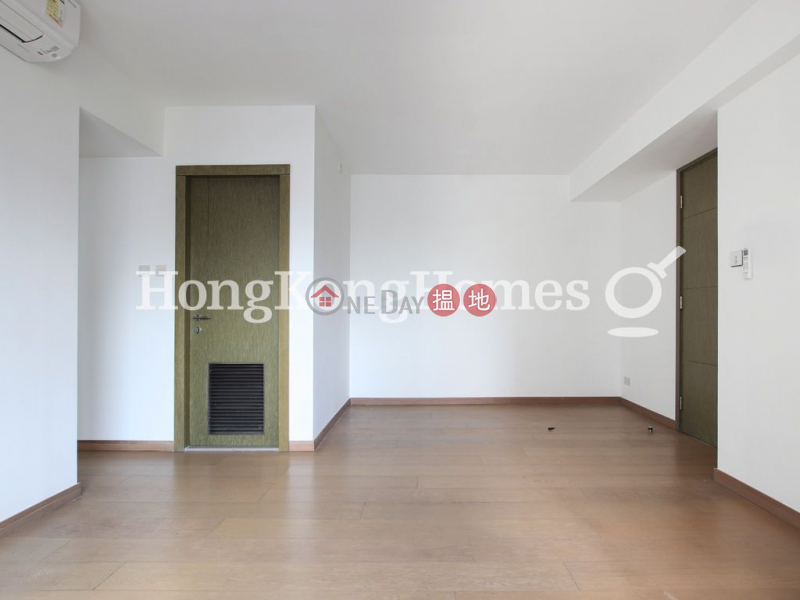 3 Bedroom Family Unit for Rent at Centre Point 72 Staunton Street | Central District Hong Kong, Rental | HK$ 38,000/ month
