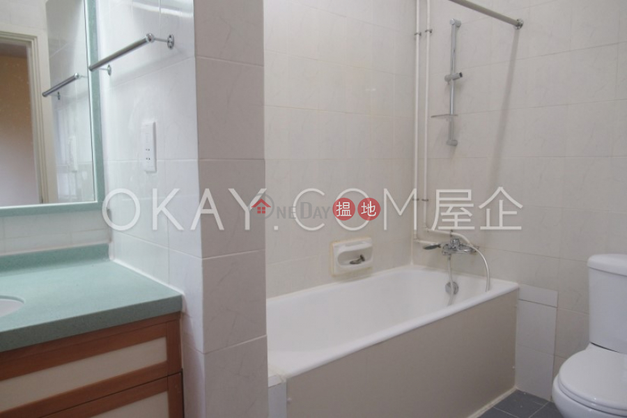 Elegant studio with balcony | Rental, The Crescent Block B 仁禮花園 B座 Rental Listings | Kowloon City (OKAY-R365398)