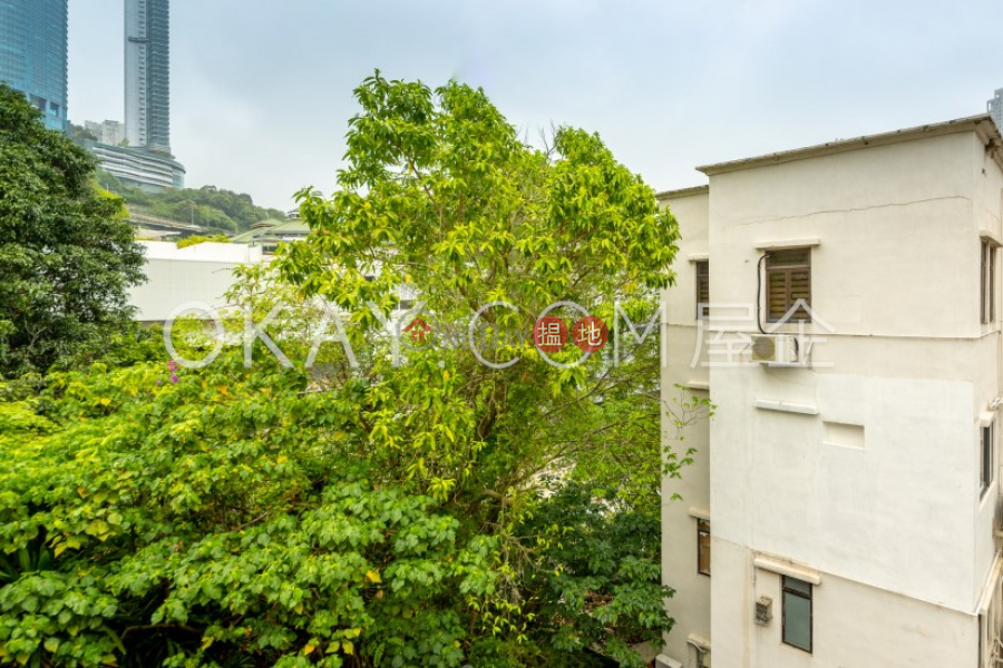 Property Search Hong Kong | OneDay | Residential Sales Listings, Luxurious 3 bed on high floor with rooftop & balcony | For Sale