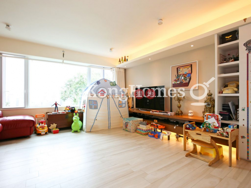 3 Bedroom Family Unit at Gallant Place For Sale Gallant Place 嘉逸居