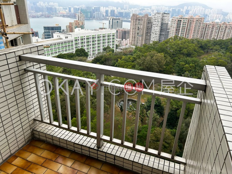 Efficient 3 bed on high floor with harbour views | Rental | Braemar Hill Mansions 賽西湖大廈 Rental Listings