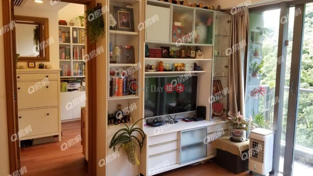 HK$ 24M | Serenade | Wan Chai District | Serenade | 3 bedroom Low Floor Flat for Sale