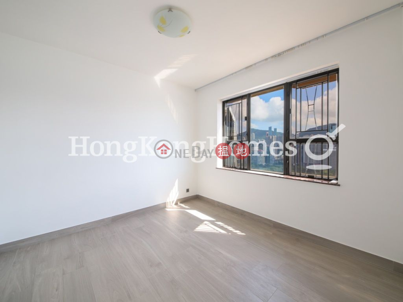 HK$ 52,000/ month | Victoria Centre Block 2 | Wan Chai District | 3 Bedroom Family Unit for Rent at Victoria Centre Block 2