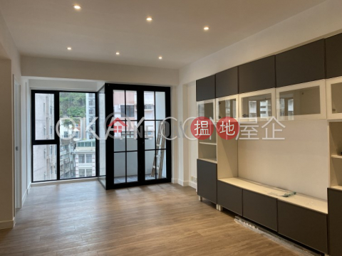 Elegant 3 bedroom on high floor with balcony | For Sale | Igloo Residence 意廬 _0