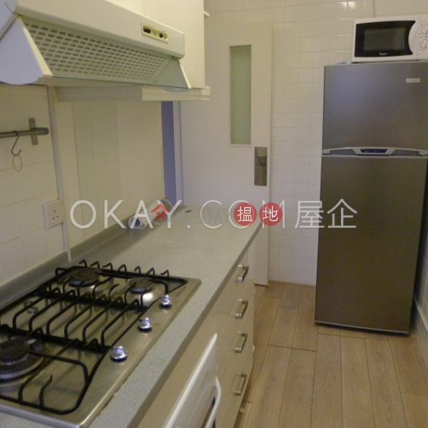 Charming 1 bedroom in Mid-levels Central | Rental | St. Joan Court 勝宗大廈 Rental Listings