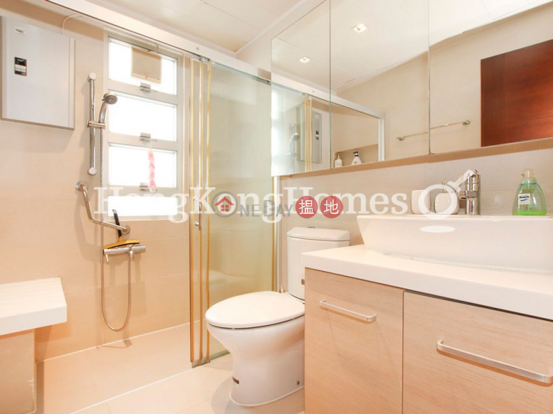 3 Bedroom Family Unit for Rent at Elegant Garden | 18 Babington Path | Western District, Hong Kong | Rental | HK$ 53,000/ month