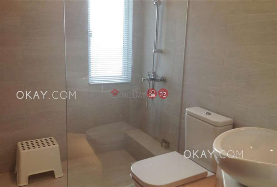 HK$ 43,000/ month | Hillview Court Block 3 Sai Kung Unique 3 bedroom on high floor with rooftop & parking | Rental