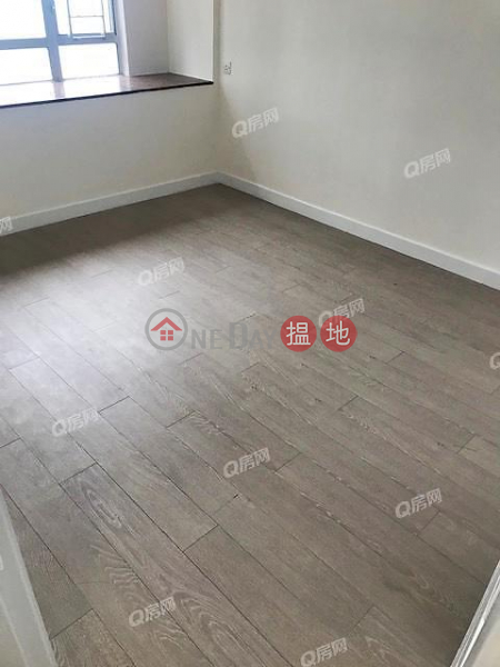 Property Search Hong Kong | OneDay | Residential, Rental Listings, South Horizons Phase 2, Mei Fai Court Block 17 | 4 bedroom Low Floor Flat for Rent
