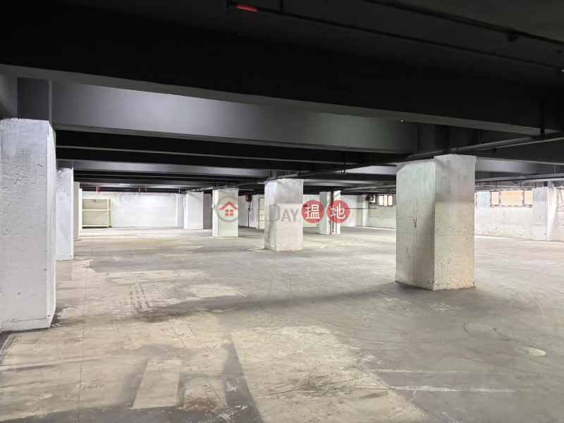 HK$ 5,900/ month | Mercantile Industrial And Warehouse | Kwai Tsing District 葵青區有利工業貨倉大廈靈活組合單位