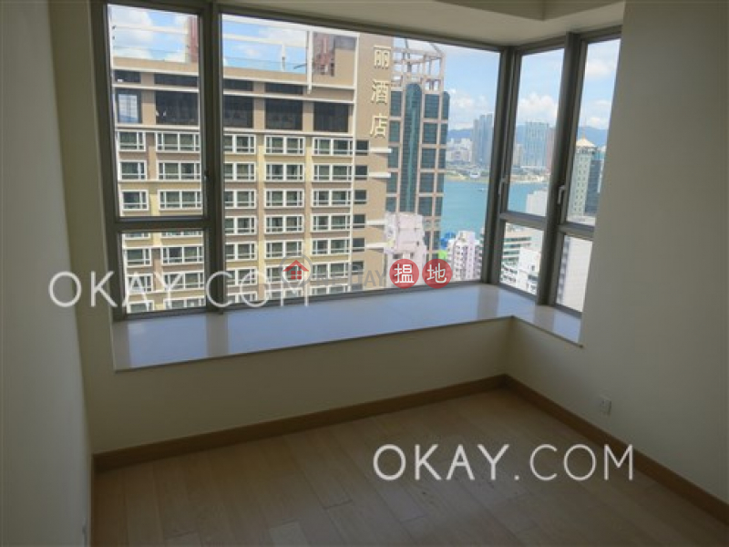 Unique 3 bedroom on high floor with sea views & balcony | Rental | Island Crest Tower 1 縉城峰1座 Rental Listings