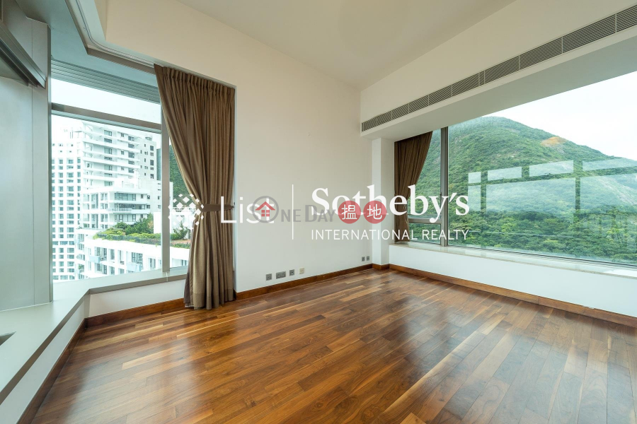HK$ 138,000/ month Grosvenor Place, Southern District, Property for Rent at Grosvenor Place with 4 Bedrooms