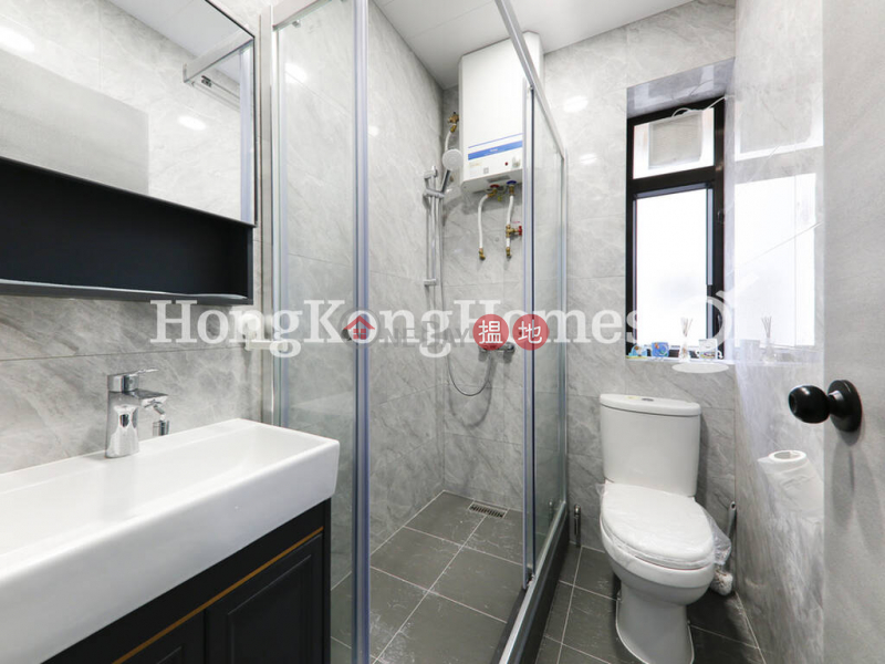 Property Search Hong Kong | OneDay | Residential Rental Listings 2 Bedroom Unit for Rent at Kam Fung Mansion