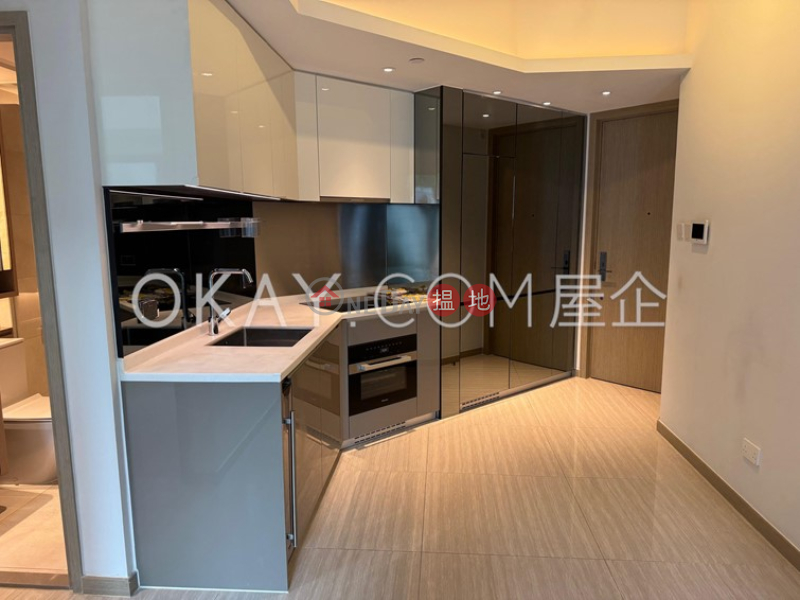 Luxurious 2 bedroom with balcony | For Sale, 11 Heung Yip Road | Southern District | Hong Kong | Sales | HK$ 15M