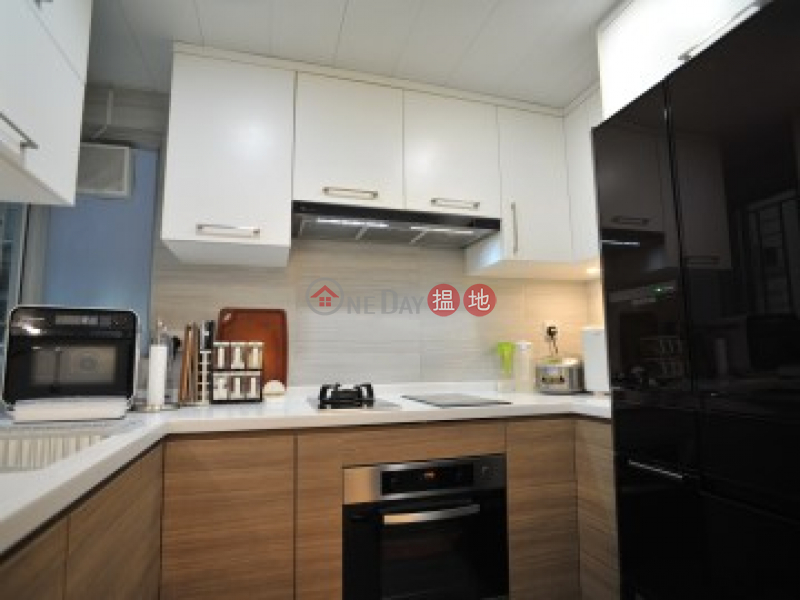 Property Search Hong Kong | OneDay | Residential | Sales Listings | 4BR, Luxury Decoration with full furniture.