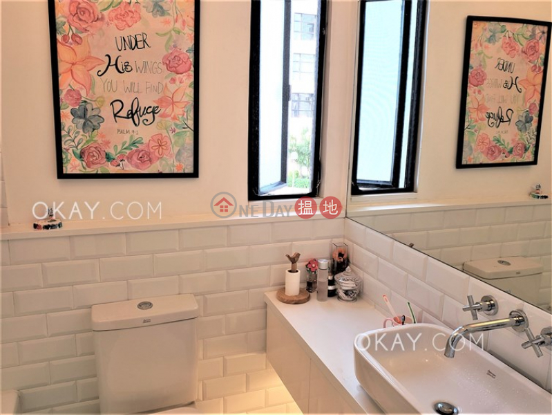 HK$ 25,000/ month, Discovery Bay, Phase 4 Peninsula Vl Capeland, Blossom Court Lantau Island Practical 3 bedroom in Discovery Bay | Rental