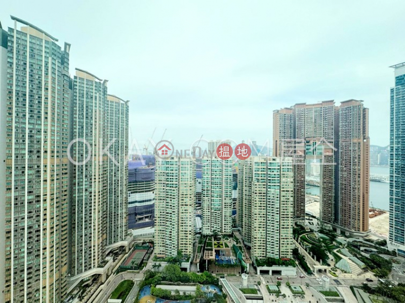 Elegant 2 bedroom on high floor with harbour views | For Sale | The Cullinan Tower 21 Zone 5 (Star Sky) 天璽21座5區(星鑽) Sales Listings