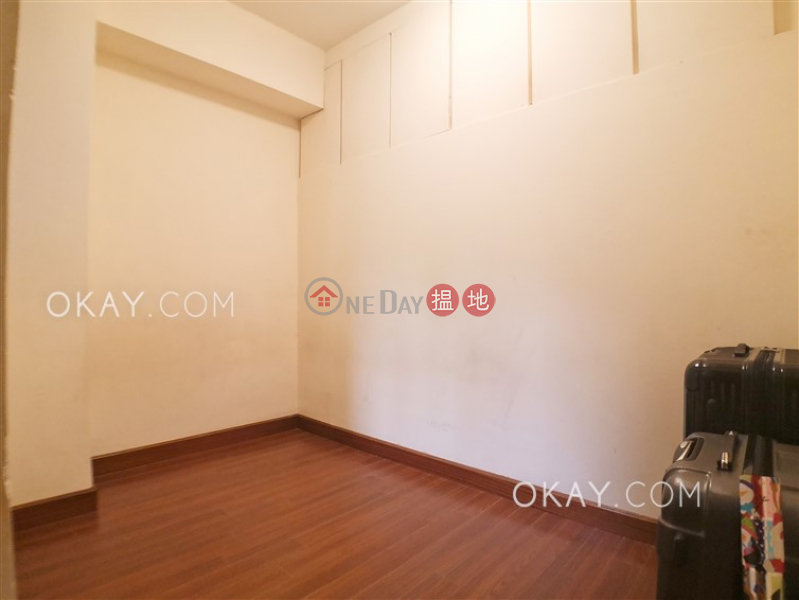 HK$ 27,000/ month, Hooley Mansion Wan Chai District | Charming 2 bedroom in Happy Valley | Rental