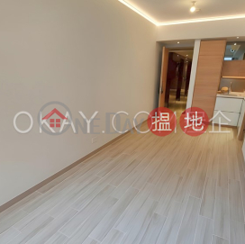 Luxurious 2 bedroom with balcony | For Sale
