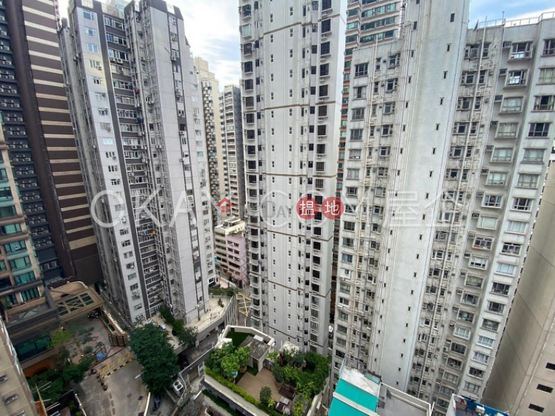 香港搵樓|租樓|二手盤|買樓| 搵地 | 住宅出售樓盤3房2廁,極高層,露台日景閣出售單位