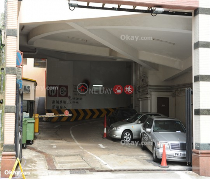 Charming 4 bedroom with parking | Rental, Maiden Court 萬德閣 Rental Listings | Eastern District (OKAY-R35168)