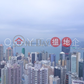 Gorgeous 3 bedroom with harbour views & balcony | For Sale