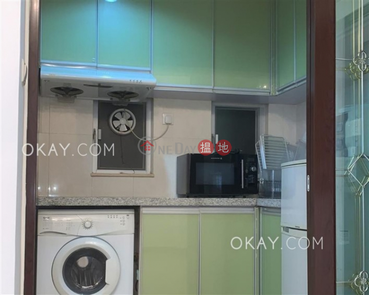 Tasteful 3 bedroom in Wan Chai | Rental, Caine Mansion 嘉賢大廈 Rental Listings | Wan Chai District (OKAY-R4736)