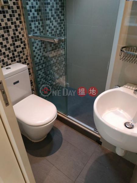 Property Search Hong Kong | OneDay | Residential Rental Listings | Flat for Rent in Royal Court, Wan Chai