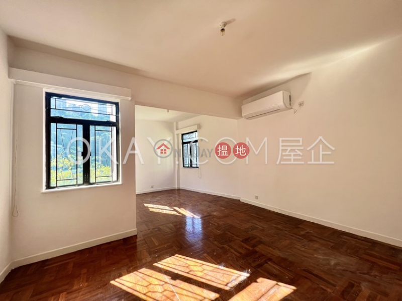 HK$ 65,000/ month Kui Yuen Wan Chai District Gorgeous 3 bedroom in Mid-levels East | Rental