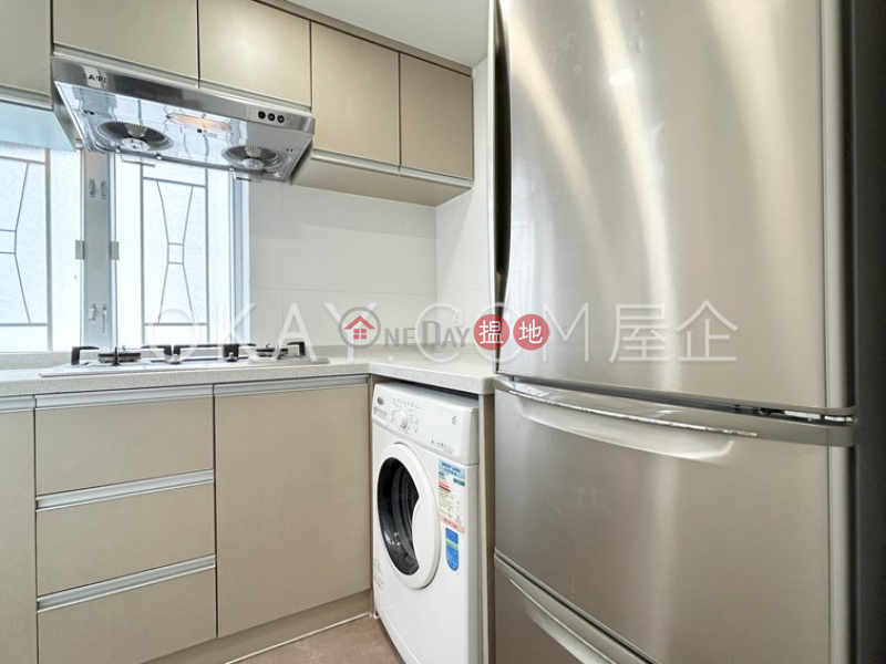 Property Search Hong Kong | OneDay | Residential Rental Listings | Intimate 2 bedroom on high floor with balcony | Rental