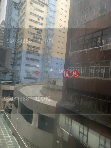 榮興工業大廈-高層-01單位-工業大廈出售樓盤HK$ 390萬