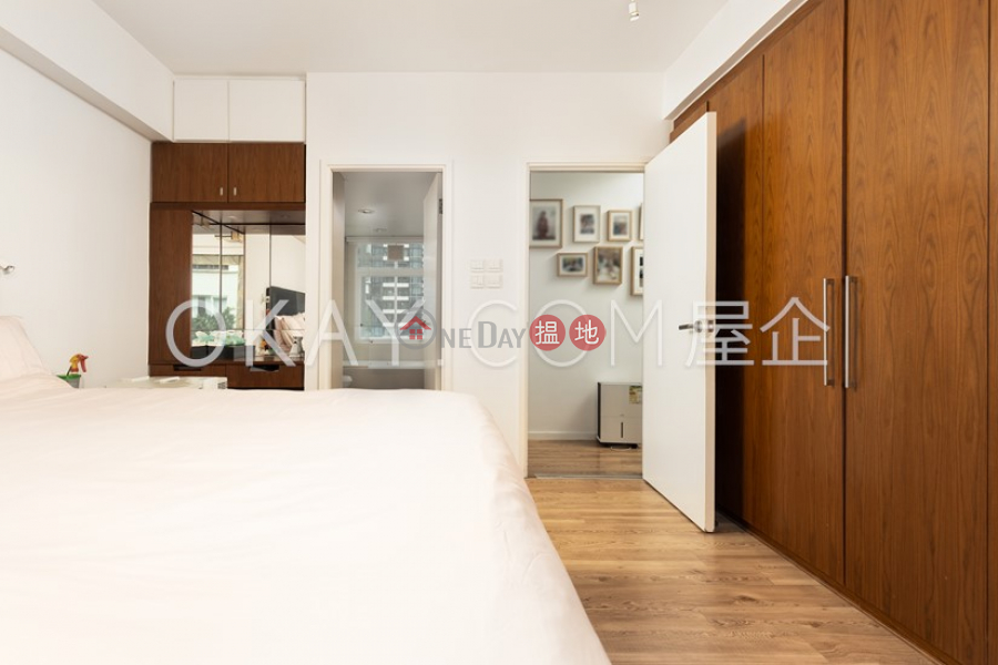 Efficient 3 bed on high floor with balcony & parking | For Sale 72-82 Blue Pool Road | Wan Chai District, Hong Kong, Sales HK$ 28M