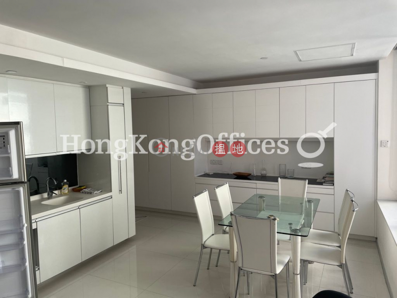 HK$ 25,000/ month | Winning Centre Central District | Office Unit for Rent at Winning Centre