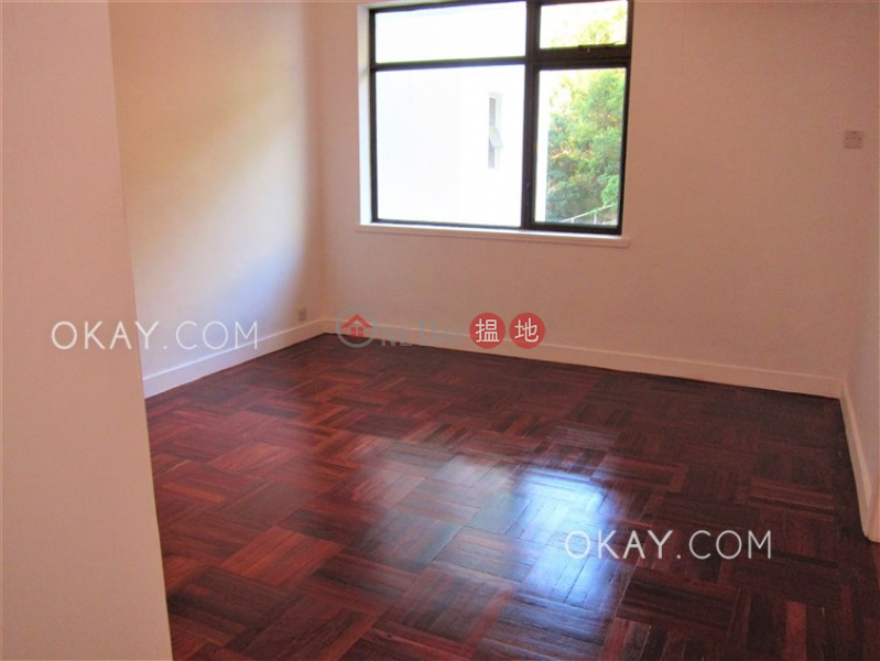 HK$ 90,000/ month | Repulse Bay Apartments Southern District, Efficient 3 bedroom with balcony & parking | Rental